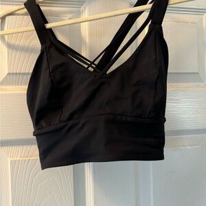 Lululemon  sports  bra size 8 great condition.